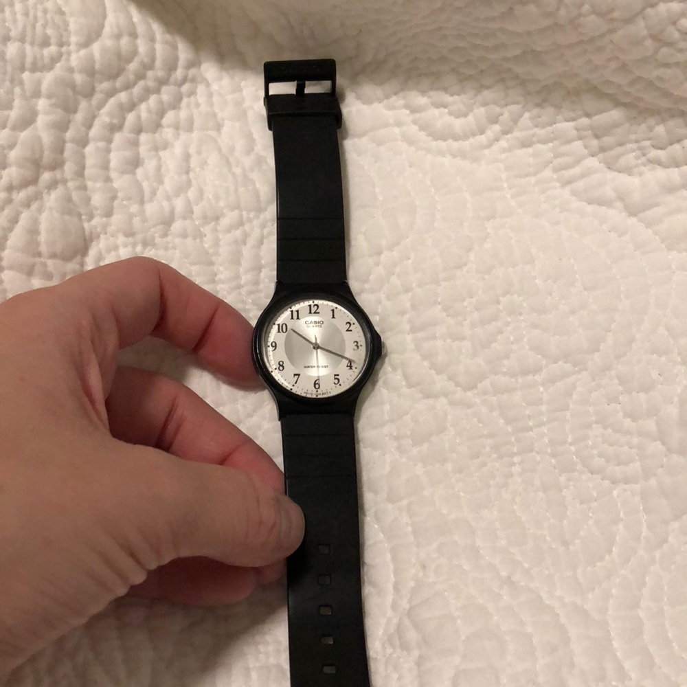 Casio Small Black Watch - Picture 2 of 2
